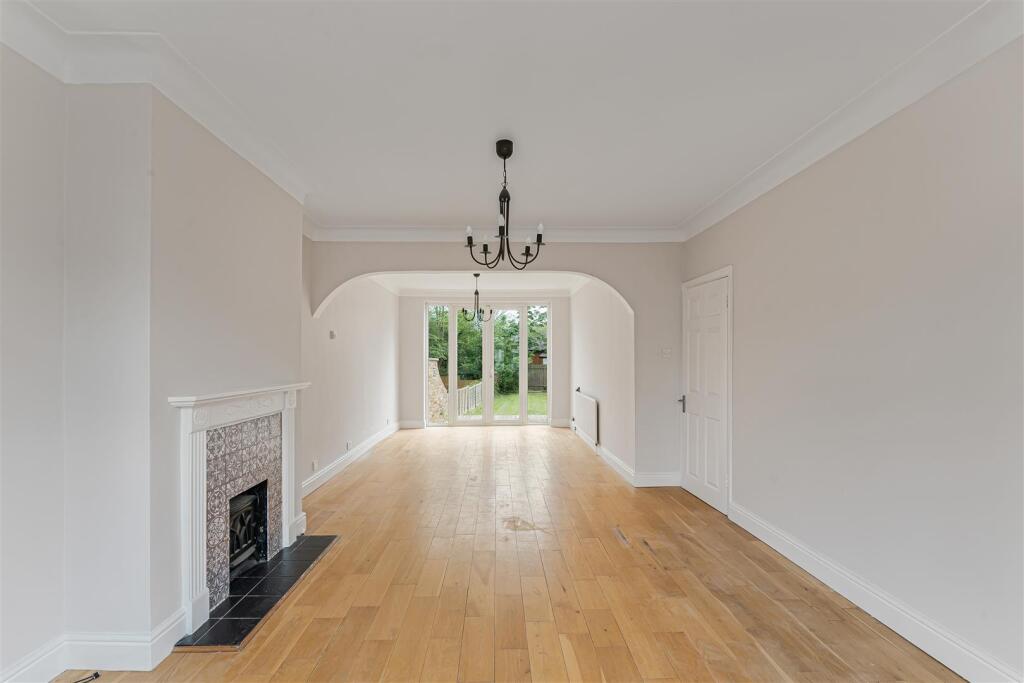 Balgonie Road, North Chingford - View 5