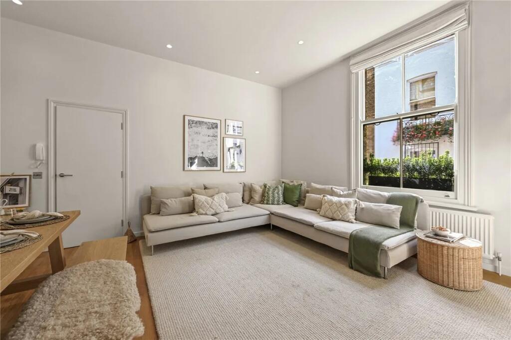 Main image of property: Bingham Place, Marylebone Place, W1U