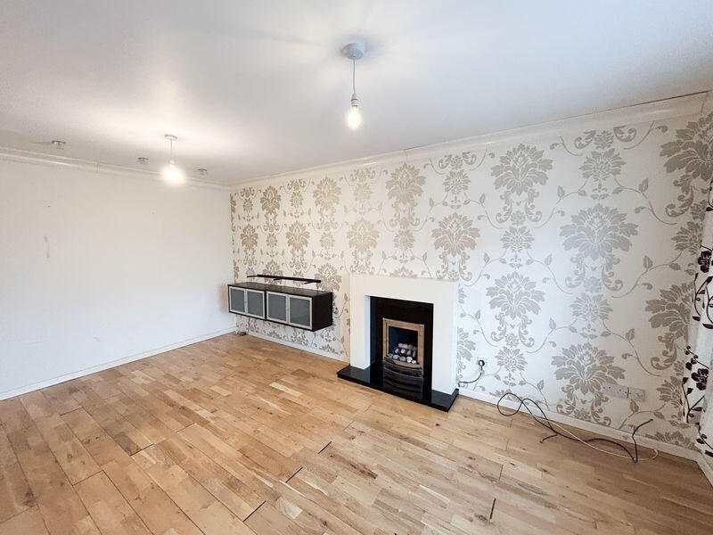 Detached True Bungalow With No Onward Chain - 64 Quail Holme Road, Knott End, FY6 0BT photo 3