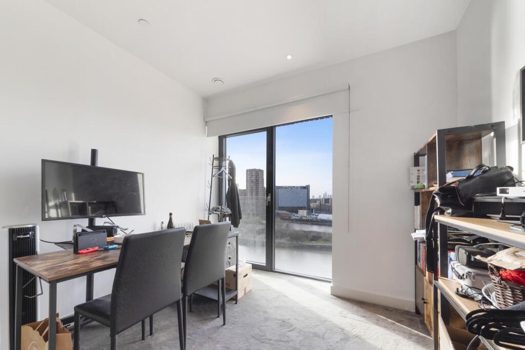 Apartment in London - View 4