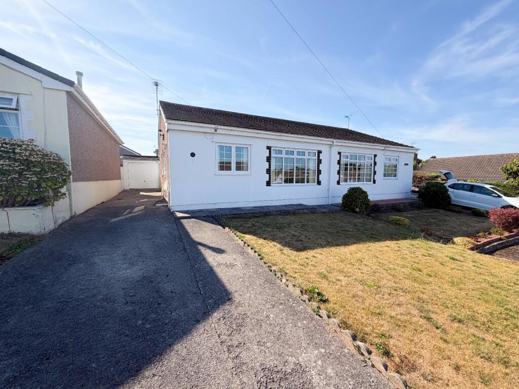 Main image of property: Heol-Y-Bardd, Bridgend County Borough, CF31 4TB