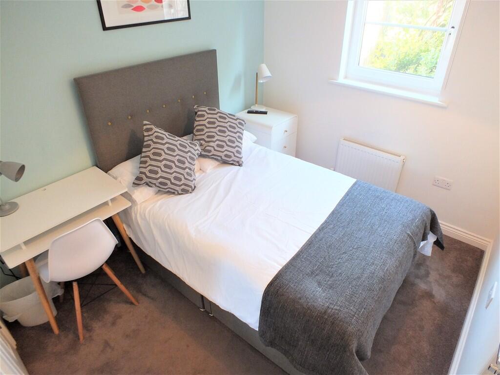 Main image of property: Curzon Street, Reading 