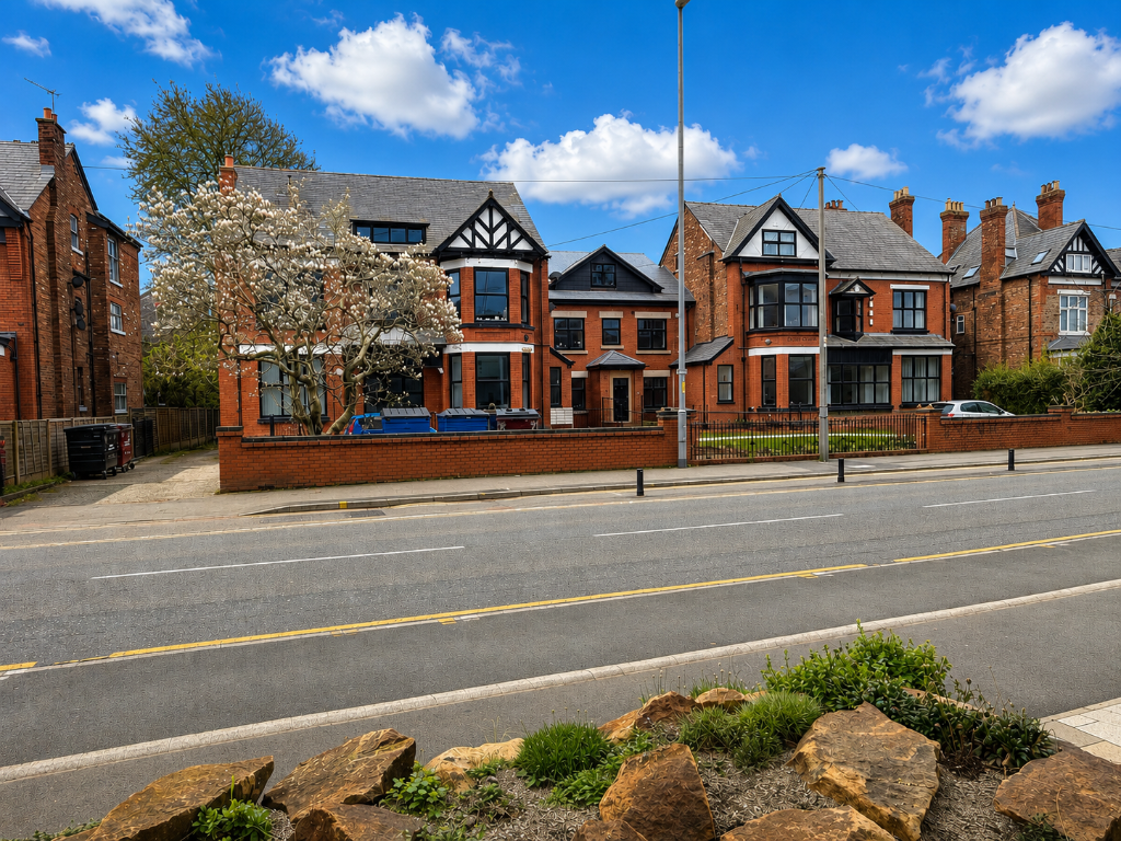 Main image of property: 559-561 Wilmslow Road, Manchester