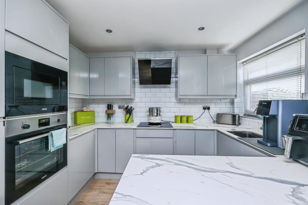 House in Nottingham, Nottinghamshire - View 5