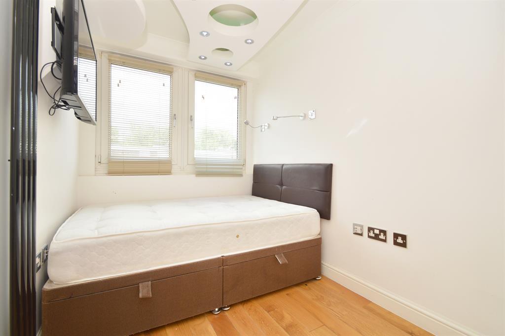 4 bedroom maisonette for rent