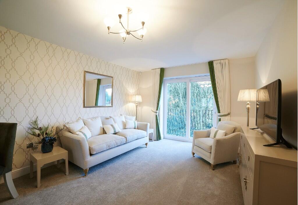 Wilmslow,
SK9 3BF photo 2