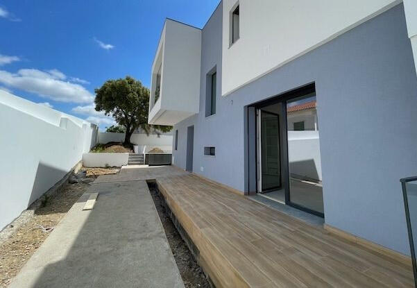 Main image of property: Lisbon, Cascais