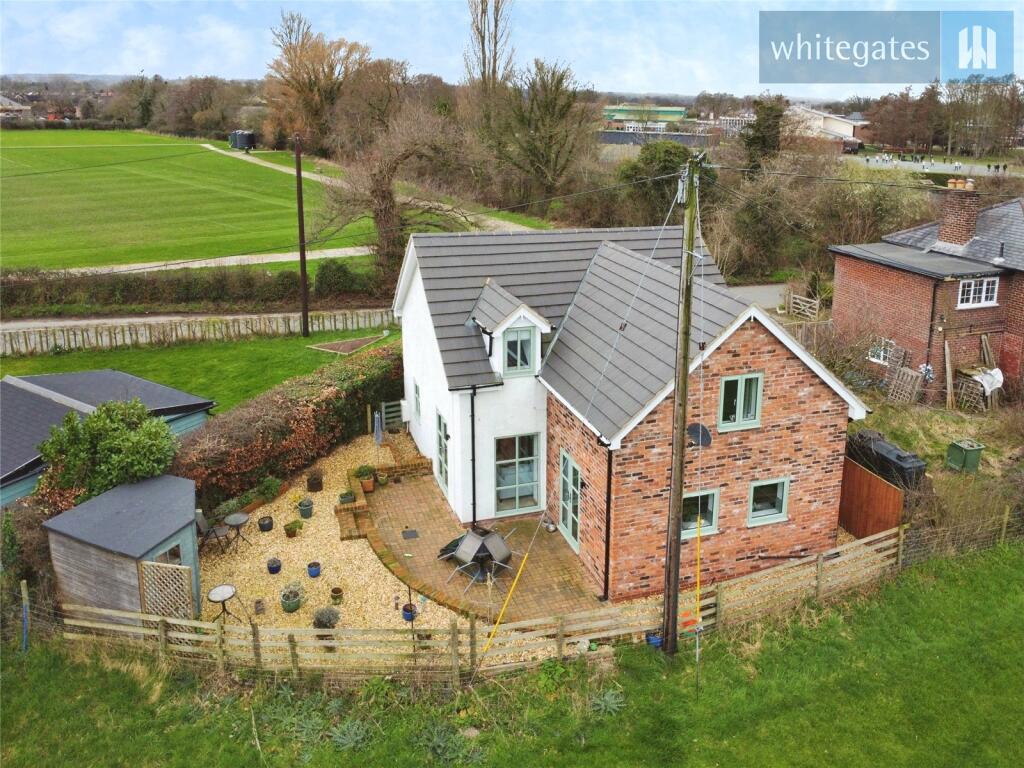 Gamford Lane, Rossett, Wrexham, LL12 photo 2