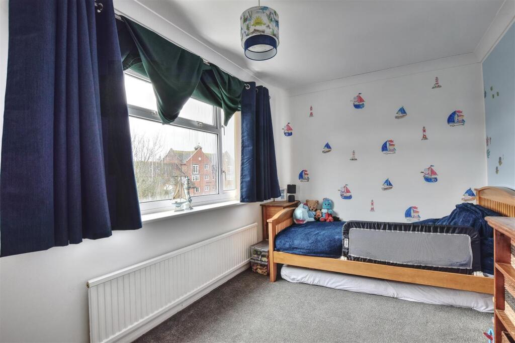Apartment in Tonbridge - More