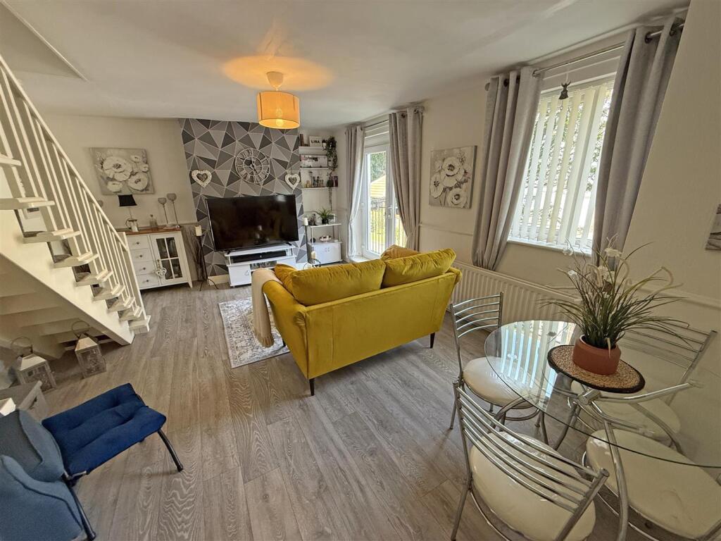 Apartment in North Tyneside, Percy Main - View 4