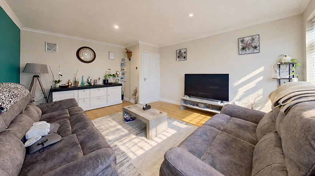 Blackburn Road, Herne Bay, CT6 7RG photo 4