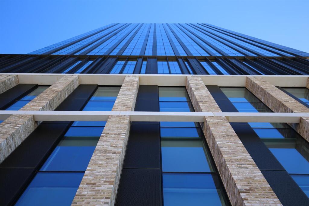 Main image of property: Hadrains Tower, 27 Rutherford St,, Newcastle upon Tyne, NE4