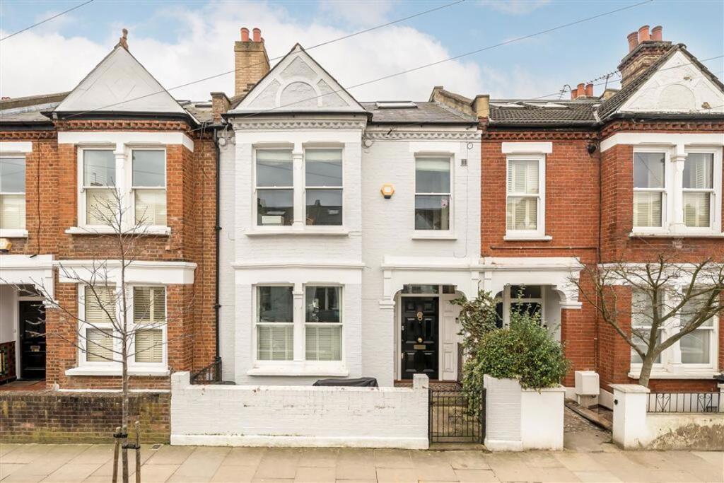 Main image of property: Wardo Avenue, Bishops Park, London