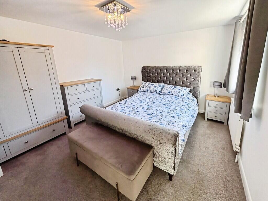 House in Southampton - View 5