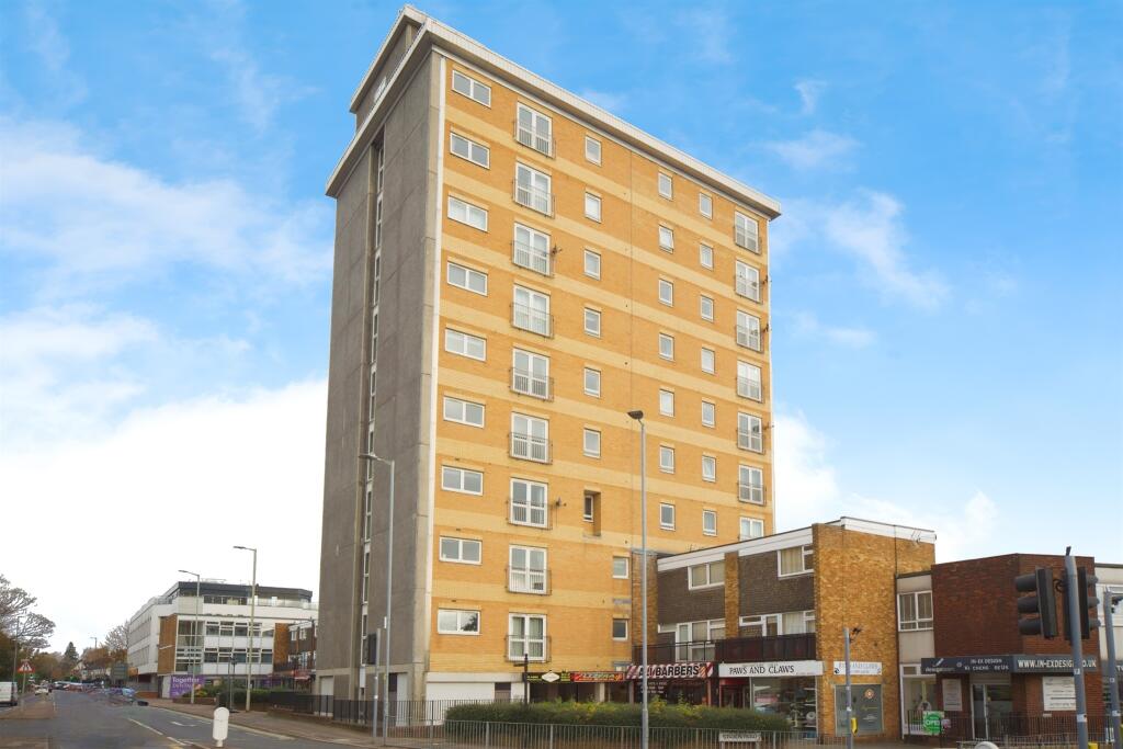 Main image of property: High Road, BROXBOURNE