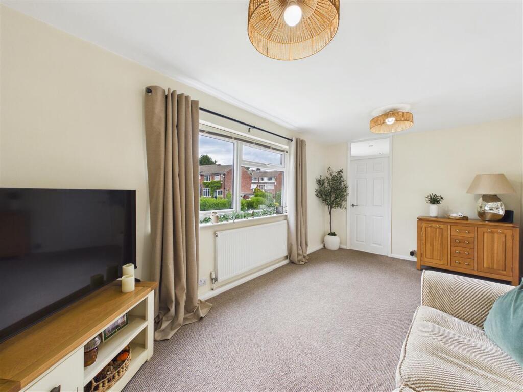 Apartment in Sheffield - View 3