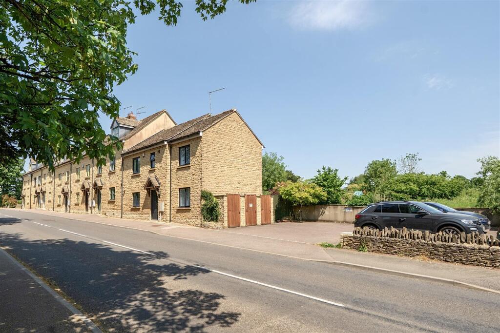 Main image of property: Burford Road, Chipping Norton