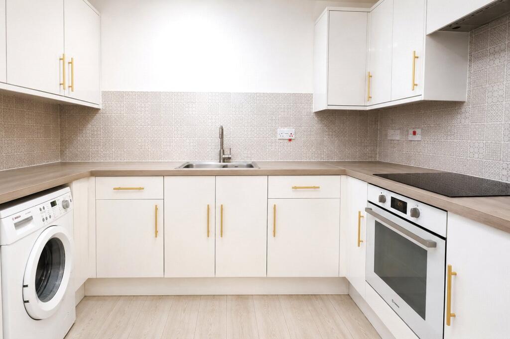 Apartment in Guildford - View 4