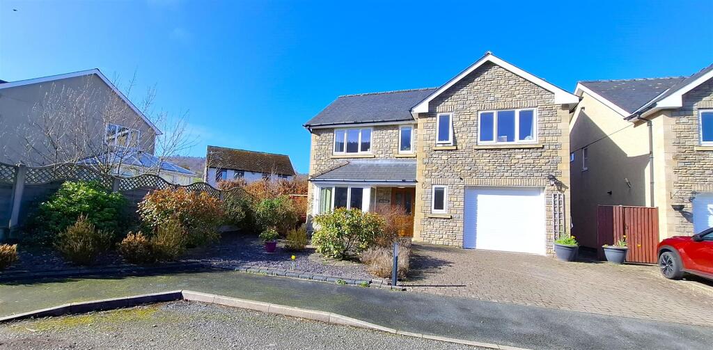 Main image of property: Llandrillo