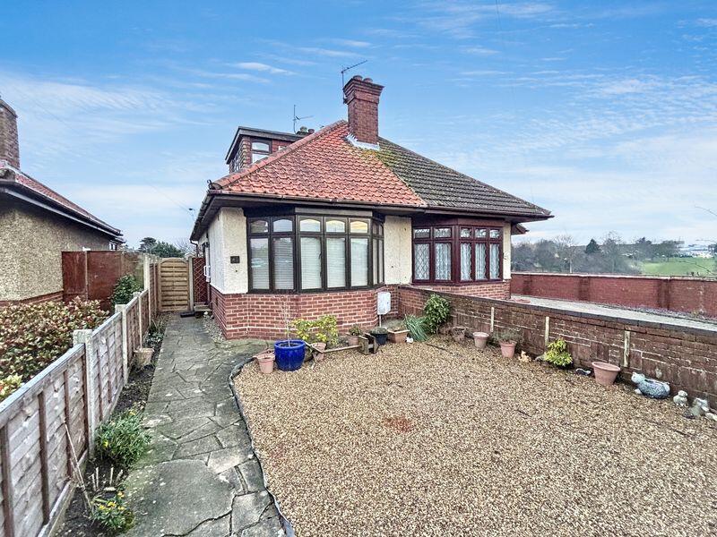 2-bed semi-detached on Pound Lane, Gorleston, £230,000