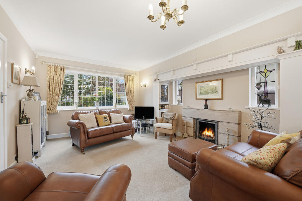 4-bed detached on Woodlands Road, Handforth, Cheshire SK9 3AU, £749,950