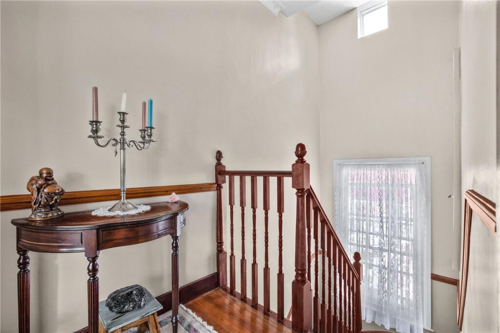 House in London - View 4