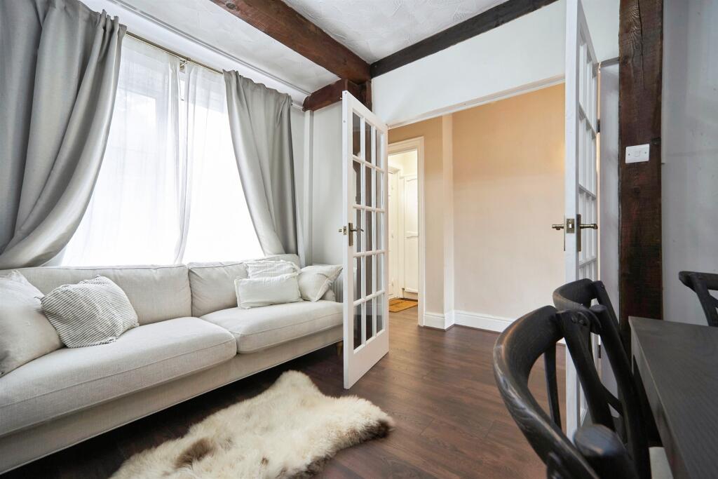 House in Bradford, West Yorkshire - View 5