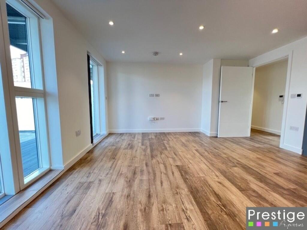 Apartment in London - View 5