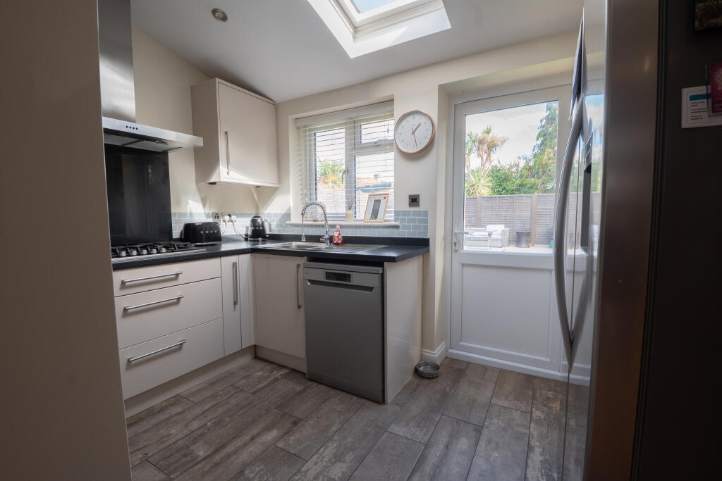 House in Southampton - View 4