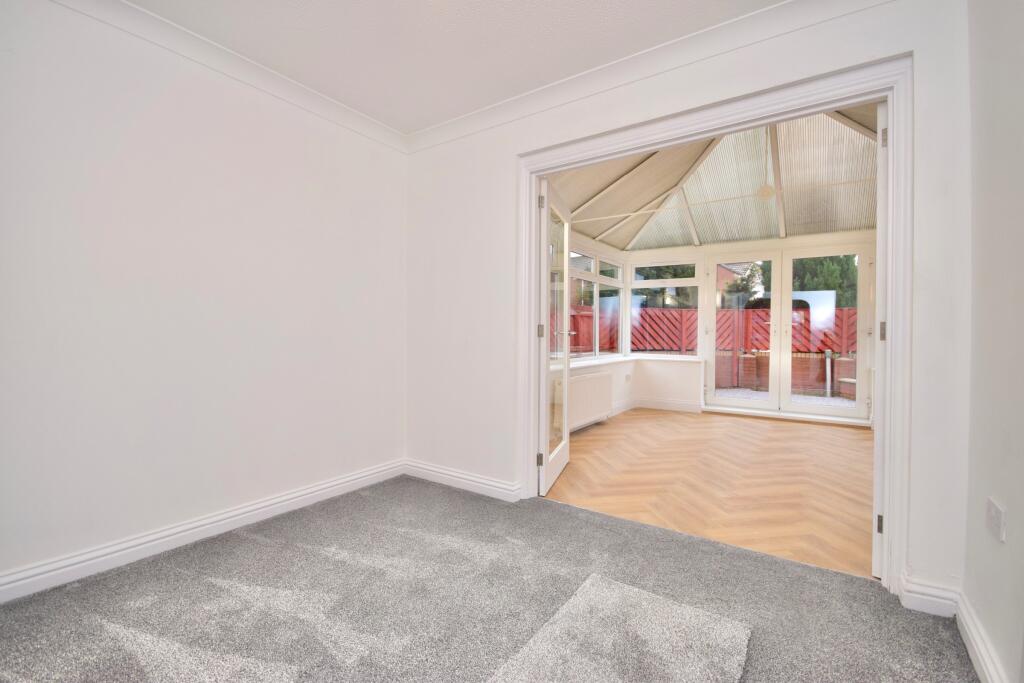 House in Coatbridge, North Lanarkshire - More