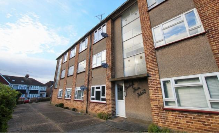Main image of property: Marina Avenue, Rayleigh, Essex, SS6