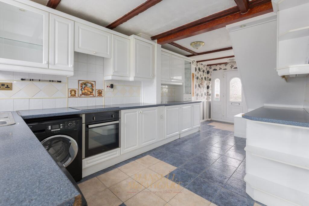 House in Crawley, Tilgate - View 2