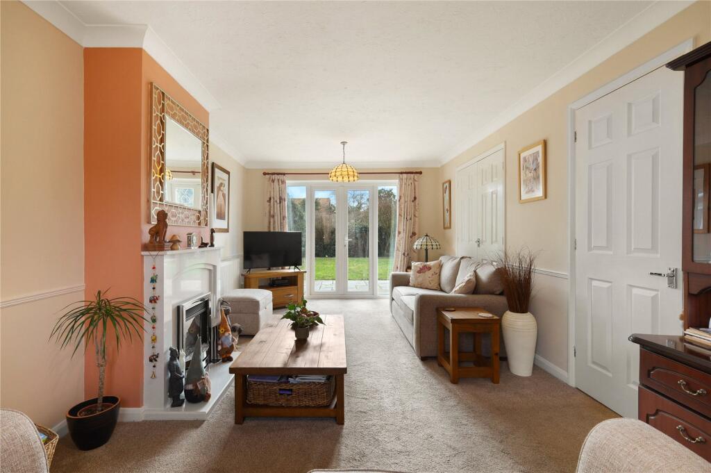 Harebell Close, Highwoods, Colchester, Essex, CO4 photo 4