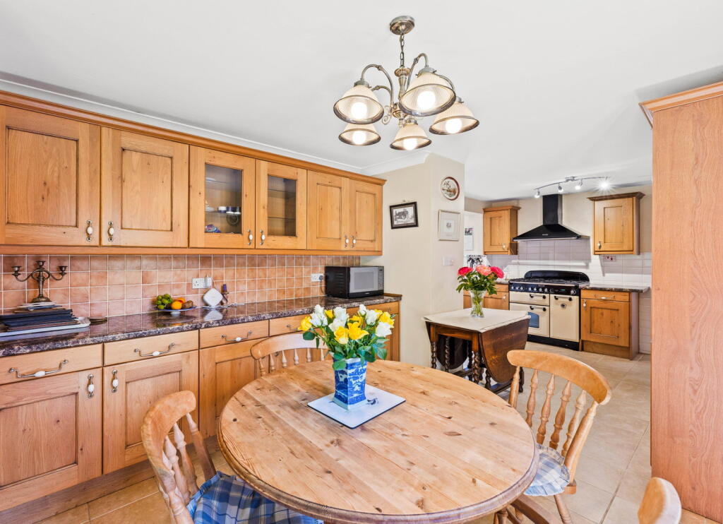 House in Lewes, Fletching Common, Newick - View 5