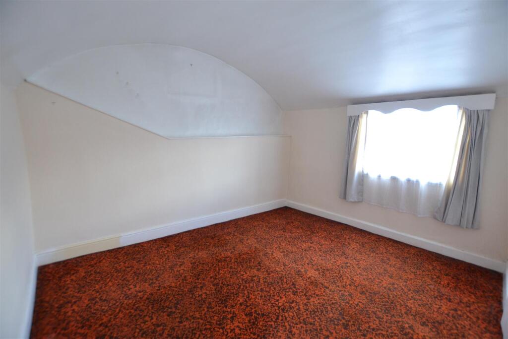 House in Leominster, Herefordshire - View 5