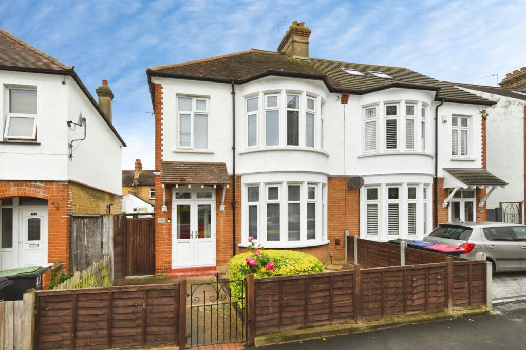 Main image of property: Hamstel Road, Southend-on-Sea, Essex, SS2