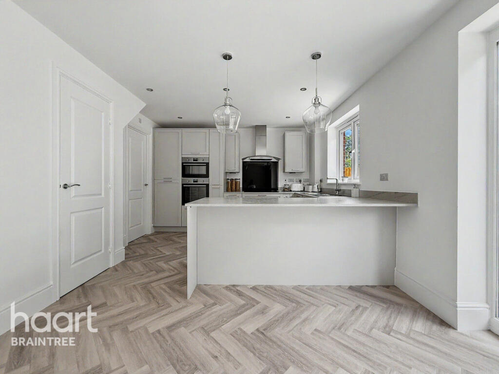 House in Braintree, Essex - View 3