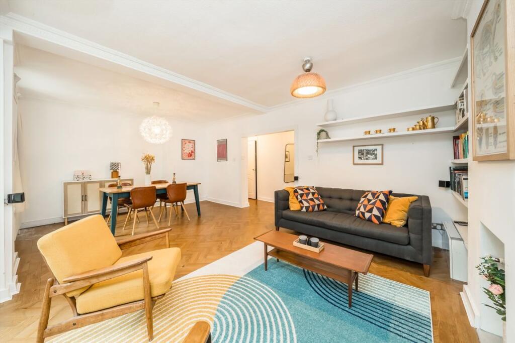 Apartment in London - View 5