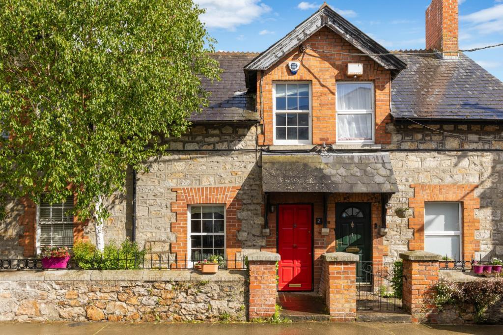 Main image of property: 2 Brabazon Cottages, Lower Dargle Road, Bray, Co. Wicklow, A98 KW20