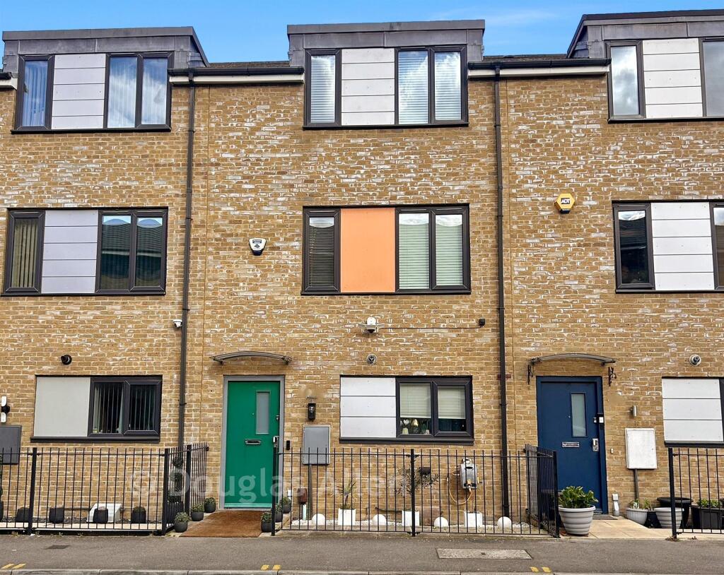 Main image of property: Bournebrook Grove, Romford, Essex