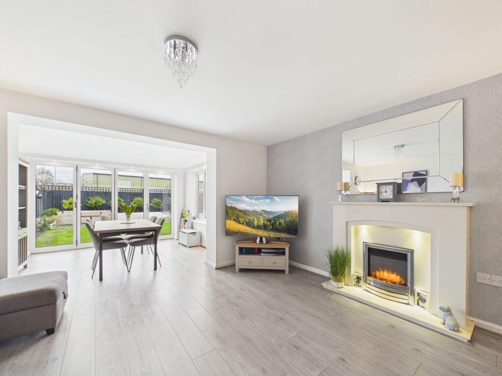 House in Wolverhampton, Low Hill - View 2