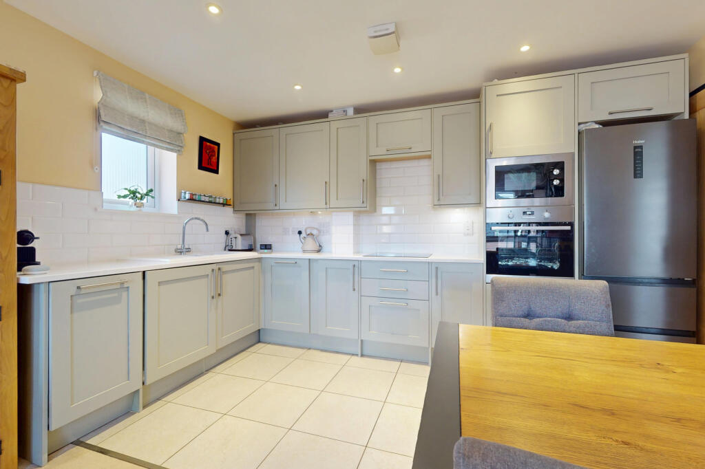 House in Tonbridge - View 5