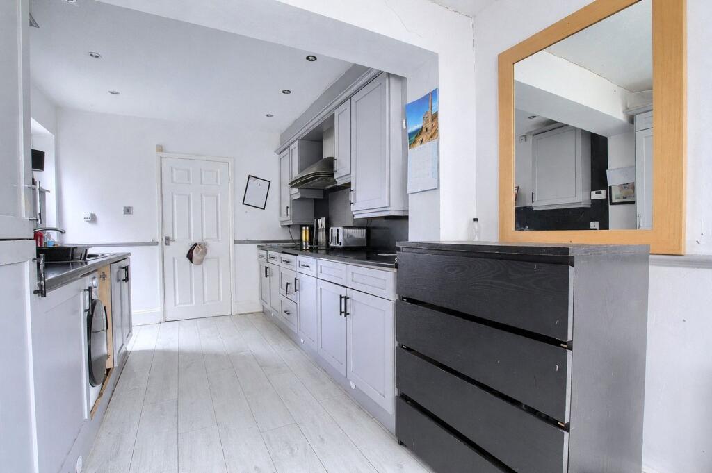 House in Stockton-on-Tees - More