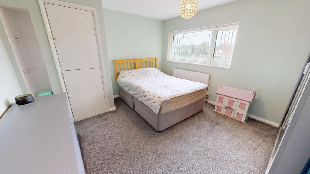 House in Doncaster, South Yorkshire - More