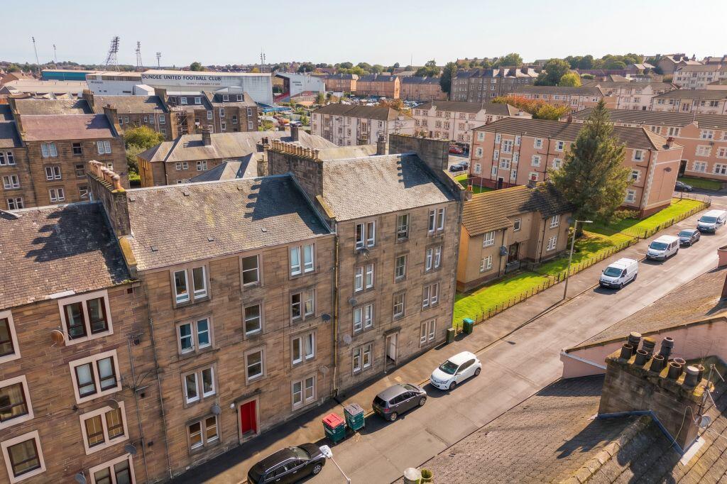 Main image of property: 3/R 36, Wolseley Street, Dundee, DD3 7QJ