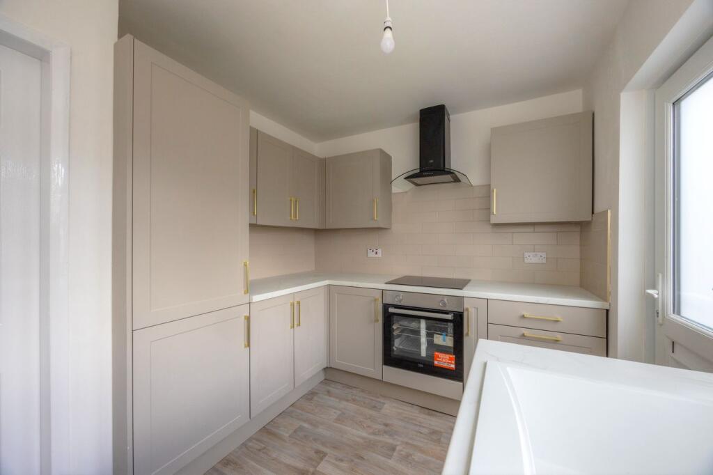 House in Barnsley, South Yorkshire - View 2