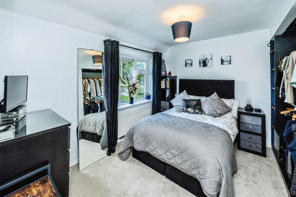 Norris Close, Huddersfield, HD5 photo 4