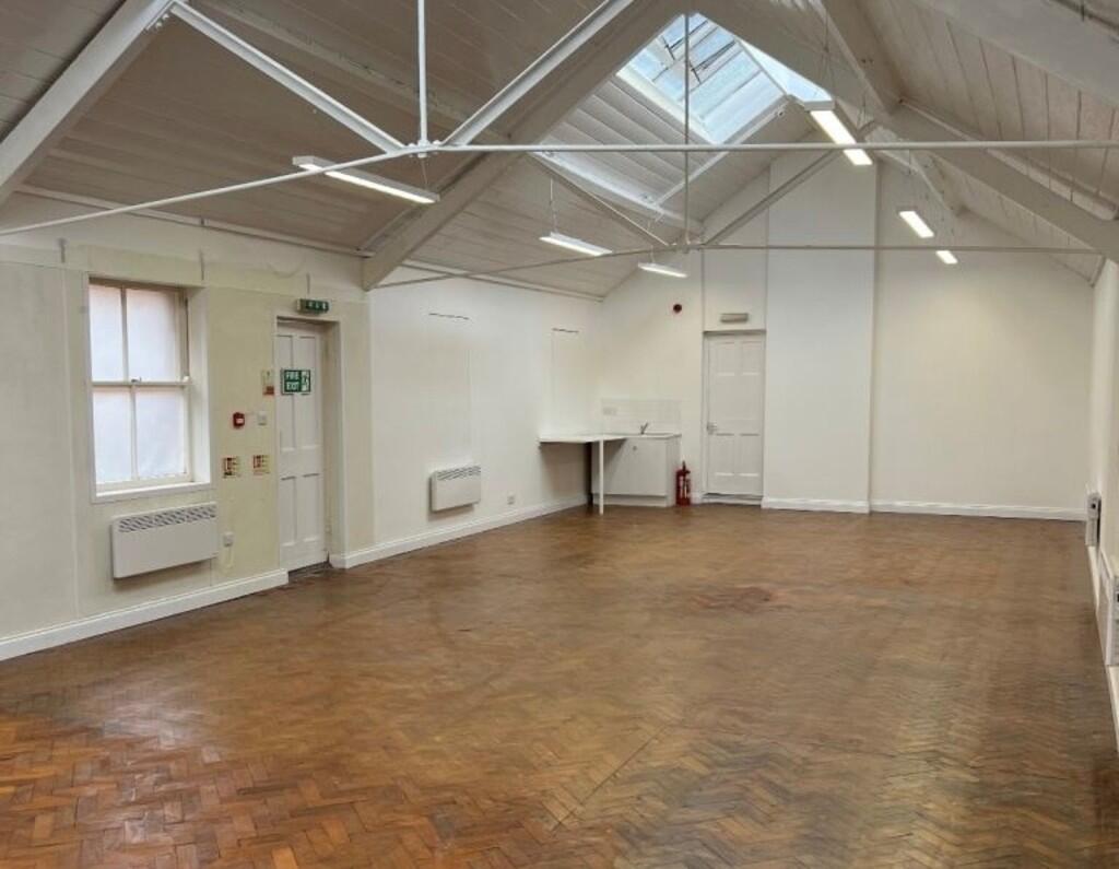 Main image of property: High Street, Alton 