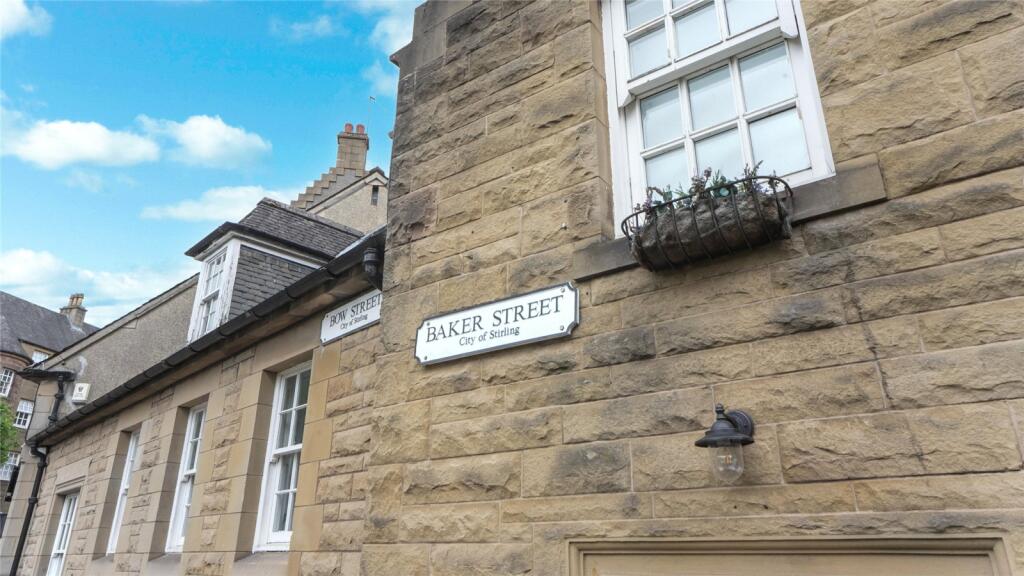 Apartment in Stirling, Lower Town, Old Town - View 2