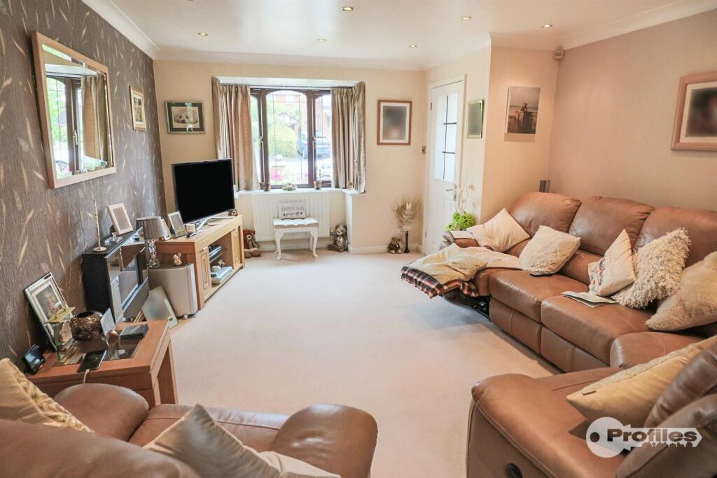 Shrewsbury Close, Barwell photo 2